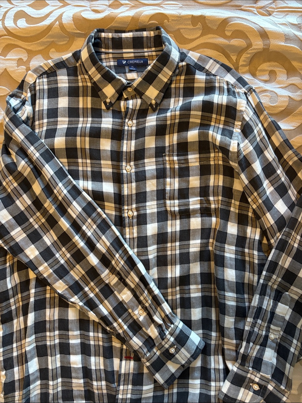 Daniel Cremieux Black and White Plaid Button-Down Shirt. Never worn. Very soft!